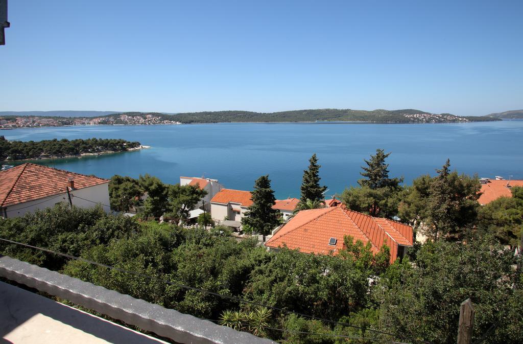 Cvita Apartments Trogir Rum bild